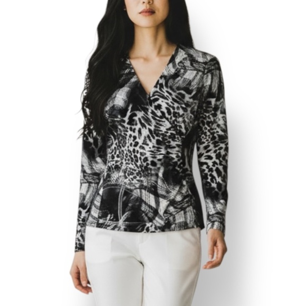 4/$20 Caché Animal Print Ruched V-Neck Top Stretch Fitted Long Sleeve
